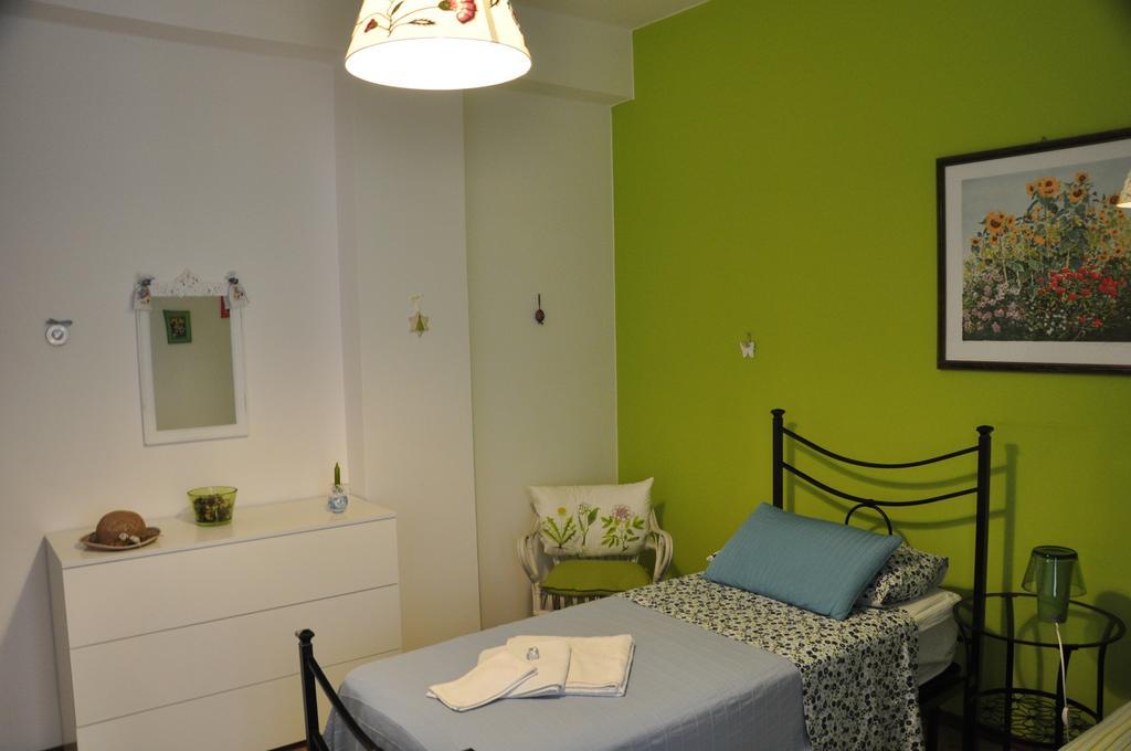 Apartment Ponte Delle Nazioni Πάρμα Δωμάτιο φωτογραφία